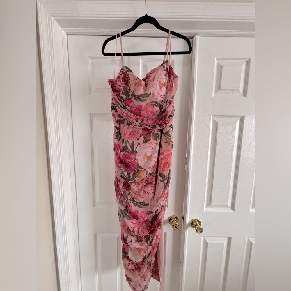Express | Pink Floral Rouched Midi Dress | NWT | Size XL